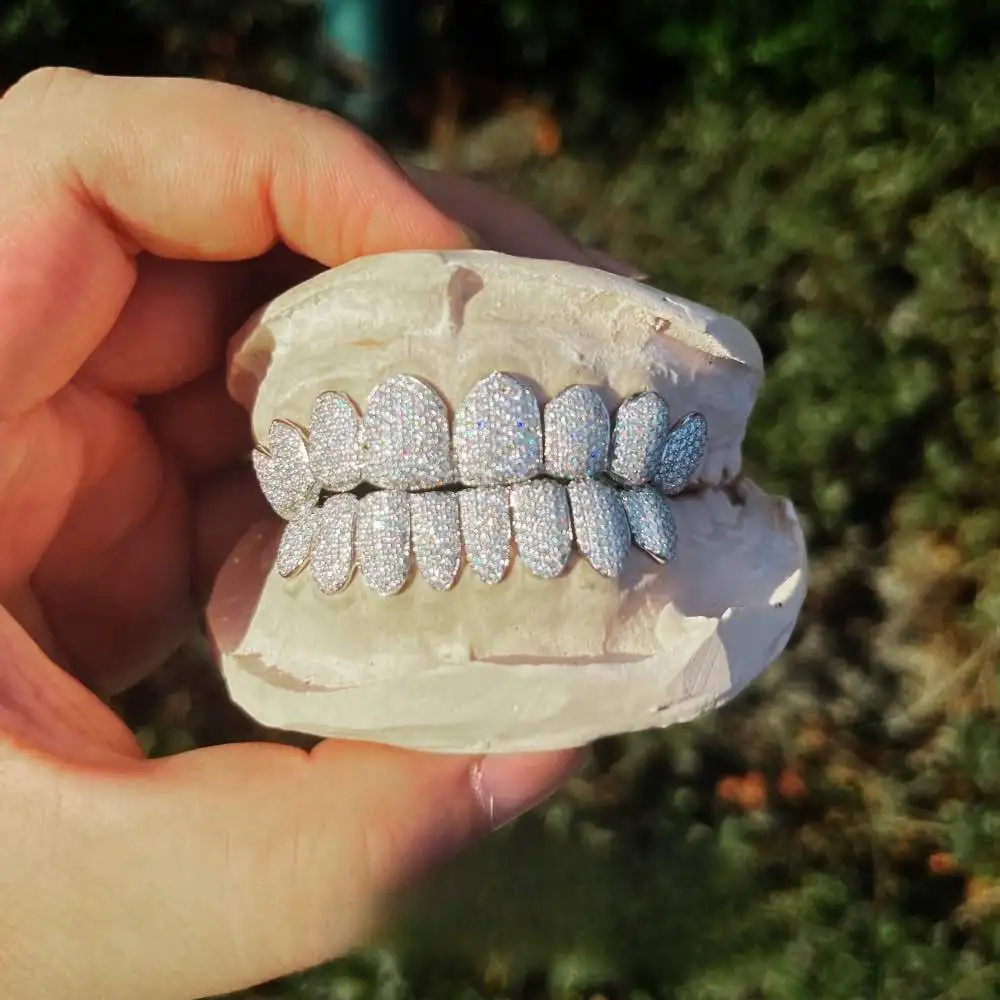 Custom Grillz teeth