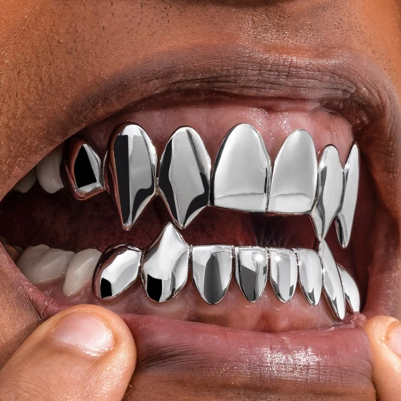 Fang Teeth Grillz